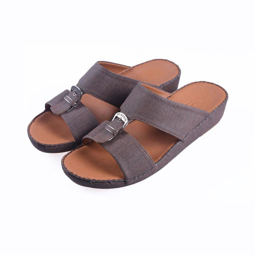 Picture of Brown Slippers St Mario With Lines Texture For Men