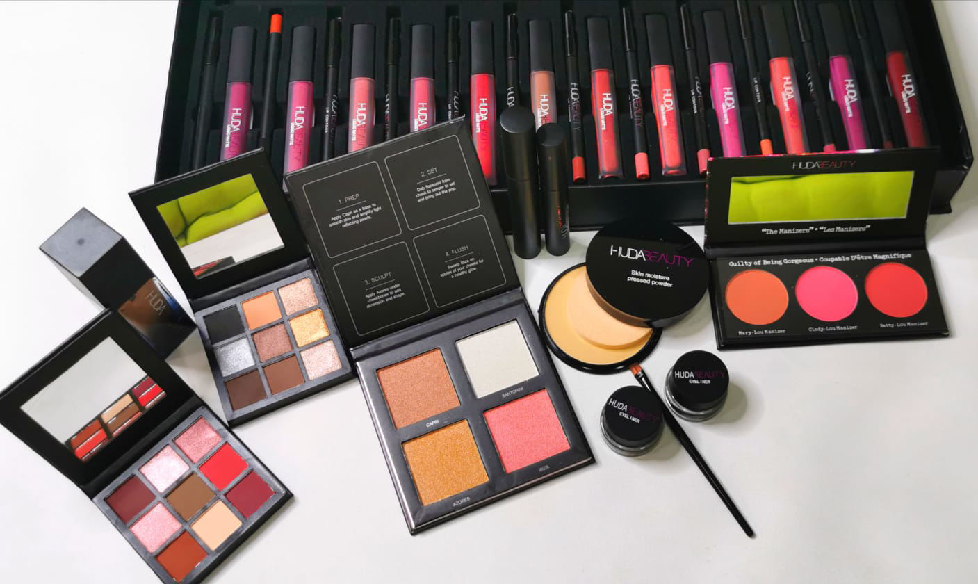 F Store. Huda Beauty