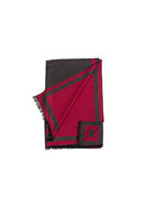 Picture of cashmere scarf maroon color and dark gray linning
