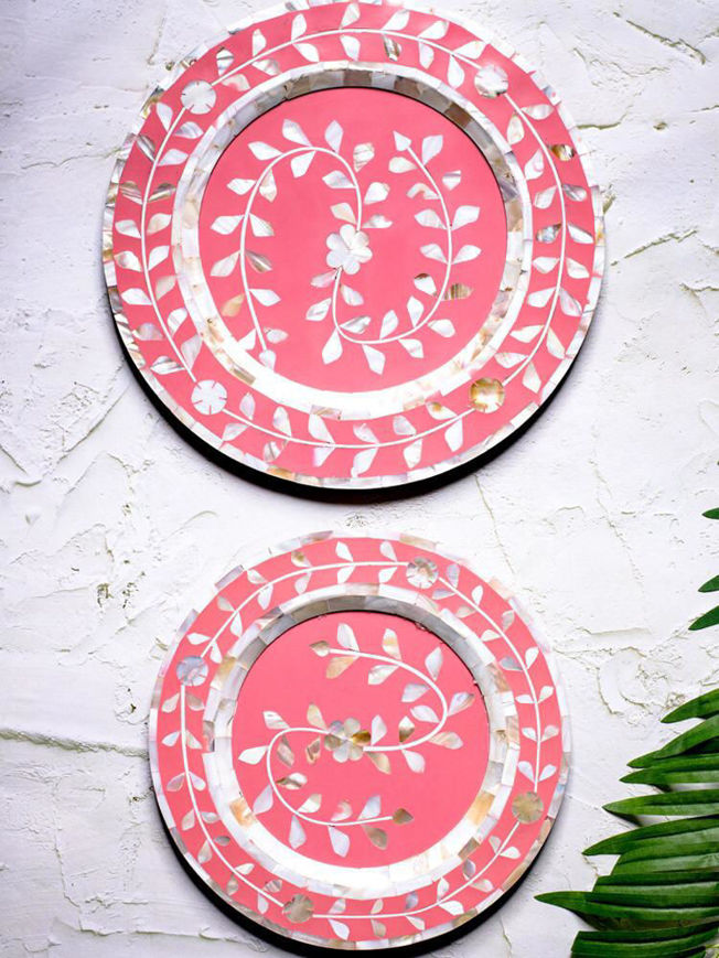 Picture of 2 Pink serving plate mother of pearl