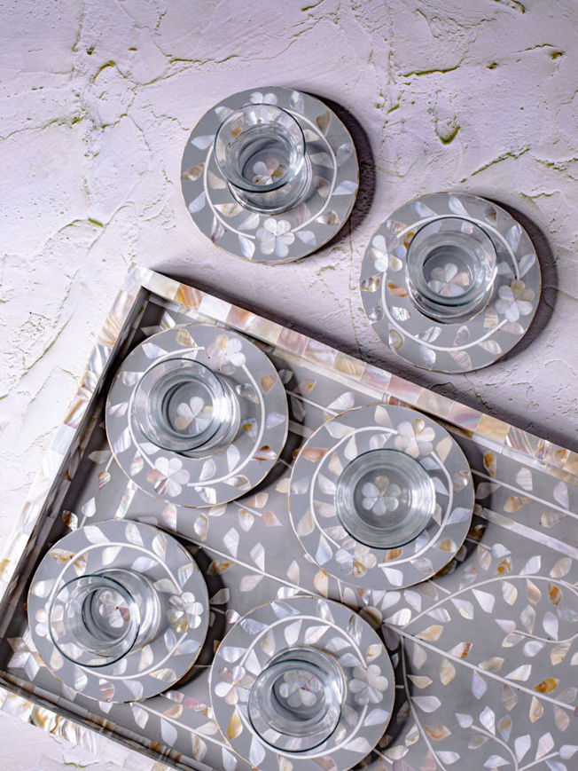 Picture of Tray Mother of pearl color gray